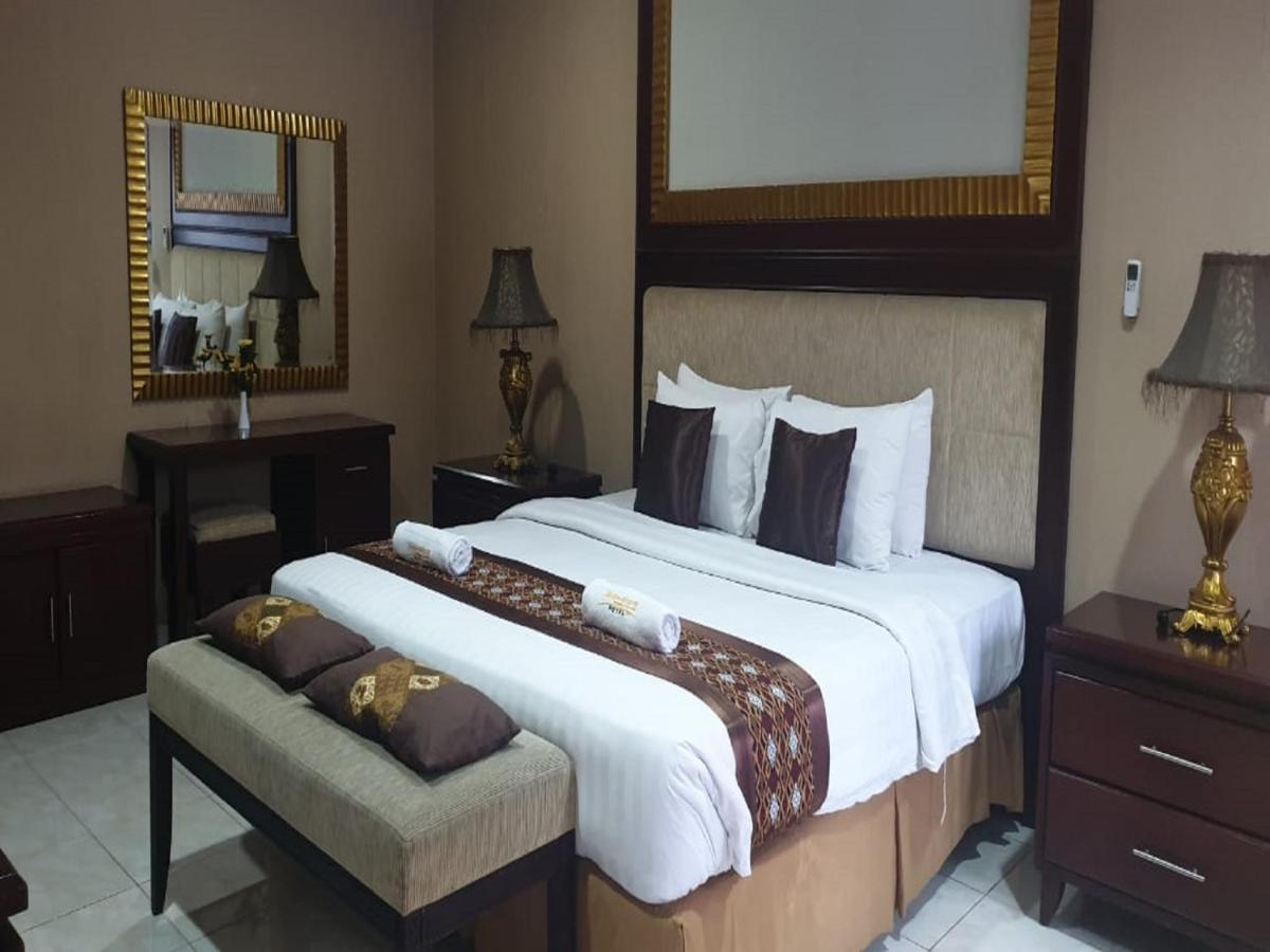 Hotel Signature Mandala Kencana سيانجور المظهر الخارجي الصورة